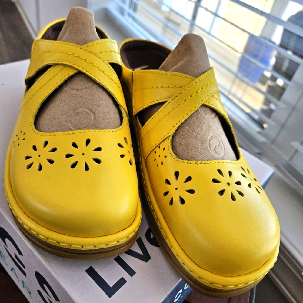 Klogs Carolina Mary Jane's Buttercup Yellow Leather Clog Mule Wedge 8.5